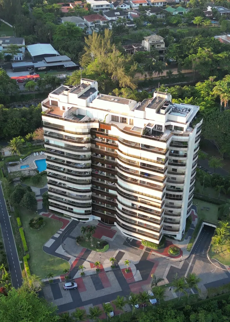 Edifício Heron Lakes, Golden Green