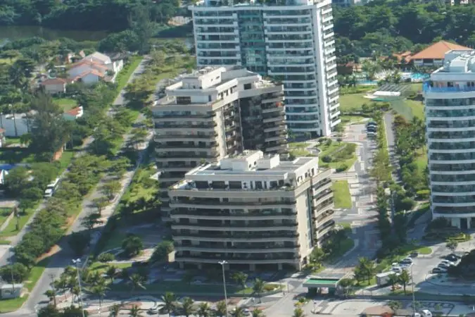 Edifício Royal Saint Georges, Golden Green