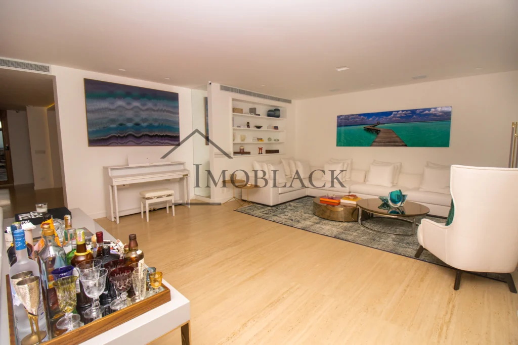 Foto 12 do imóvel à venda: Apartamento 460m² em Golden Green, Barra da Tijuca