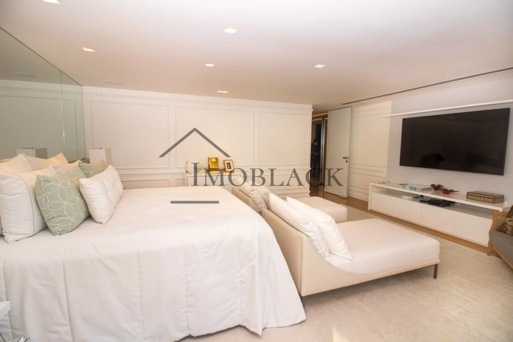 Foto 17 do imóvel à venda: Apartamento 460m² em Golden Green, Barra da Tijuca