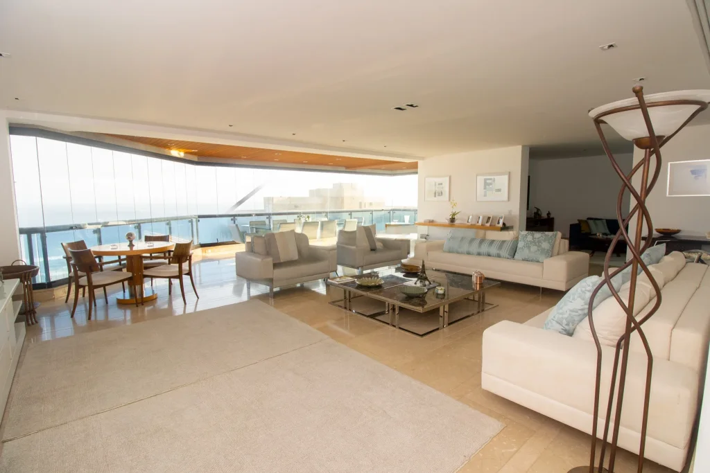 Apartamento 307m² à venda no Golden Green