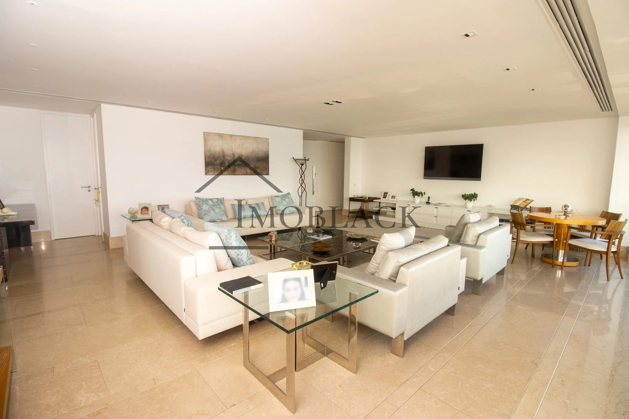Foto 3 do imóvel à venda: Apartamento 307m² em Golden Green, Barra da Tijuca
