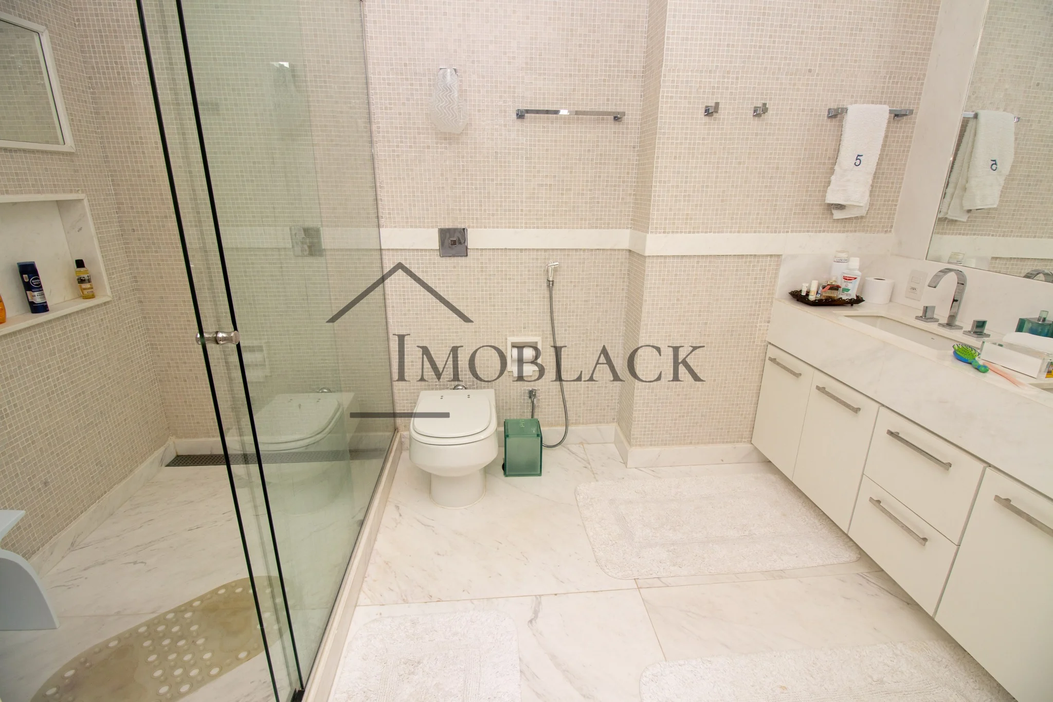 Foto 23 do imóvel à venda: Apartamento 307m² em Golden Green, Barra da Tijuca