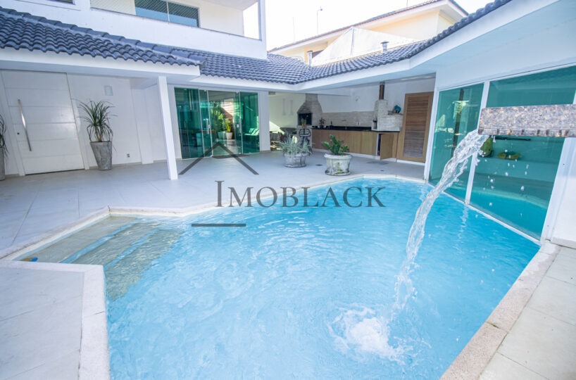 Foto 2 do imóvel à venda: Cobertura 680m² em , Barra da tijuca