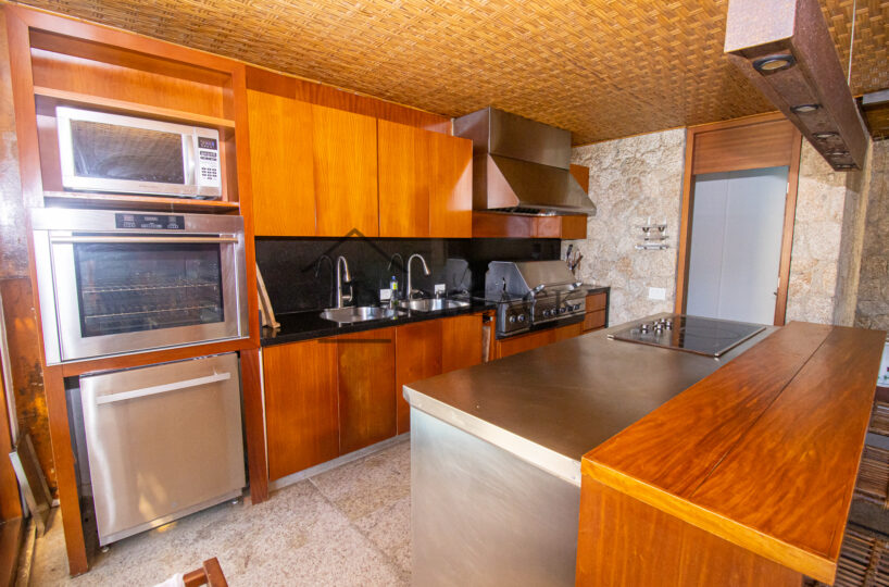Foto 19 do imóvel à venda: Casa 1400m² em , Barra da tijuca