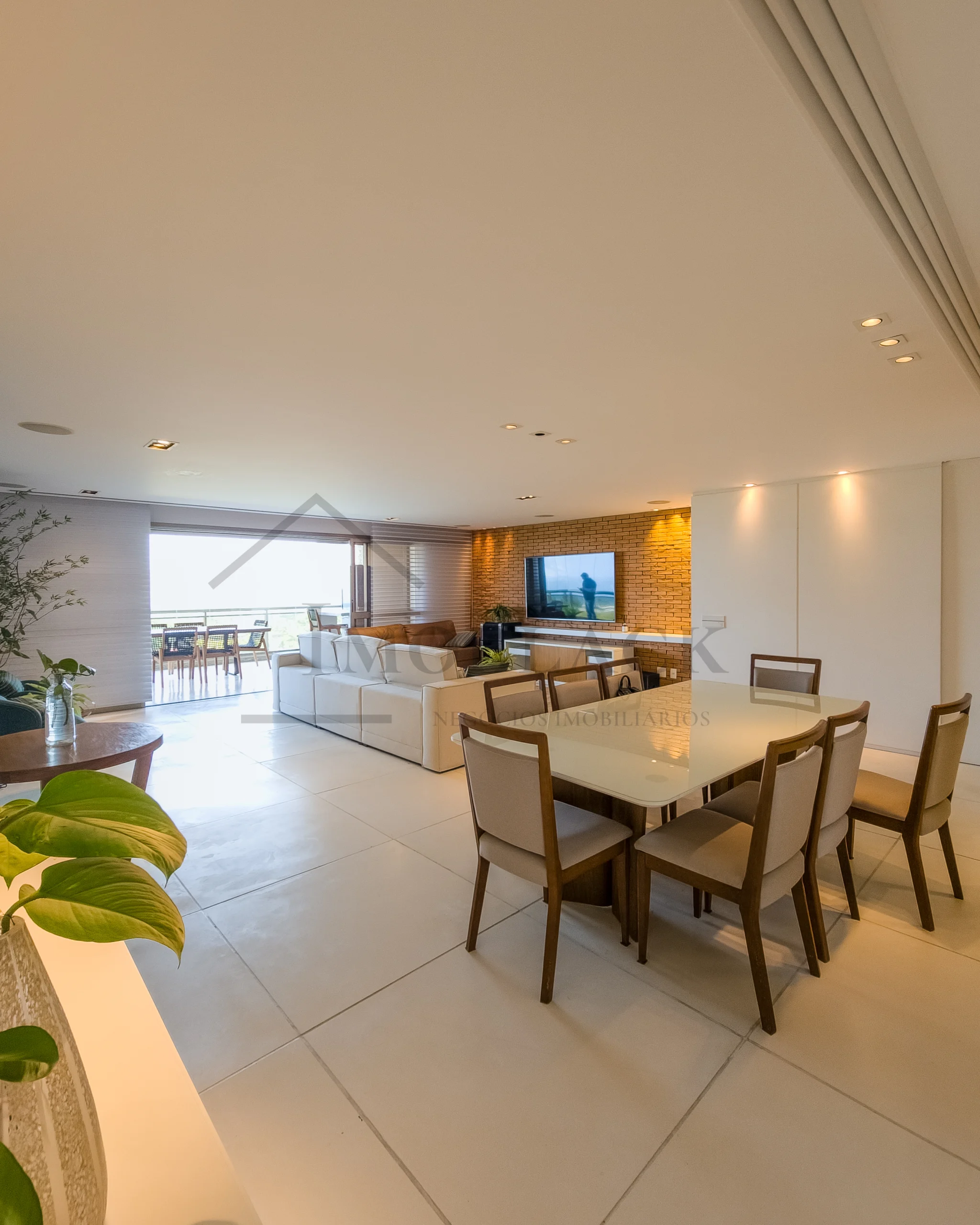Foto 8 do imóvel à venda: Apartamento 247m² reformado em Golden Green, Barra da Tijuca