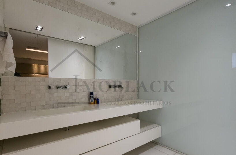 Foto 13 do imóvel à venda: Apartamento 247m² reformado em Golden Green, Barra da Tijuca