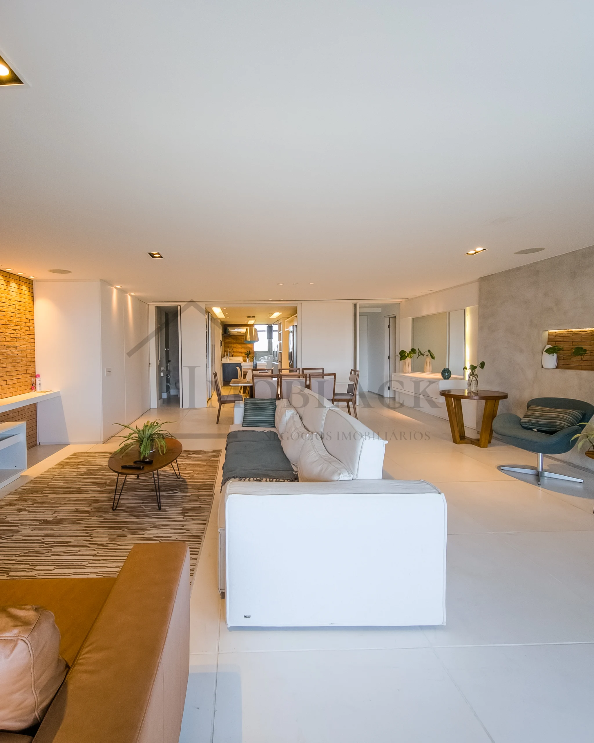Foto 17 do imóvel à venda: Apartamento 247m² reformado em Golden Green, Barra da Tijuca