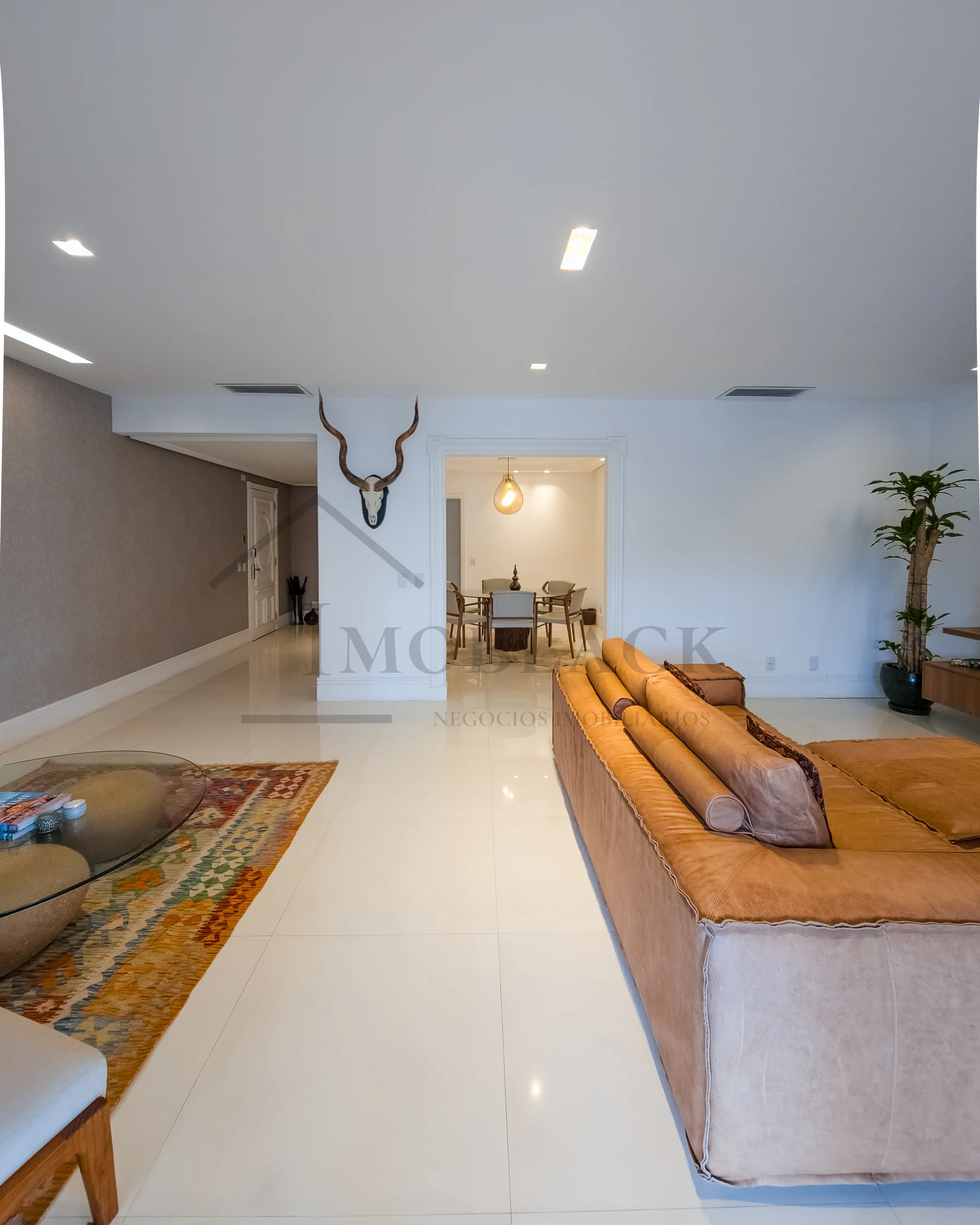 Foto 7 do imóvel à venda: Apartamento 230m² pronto em Golden Green, Barra da Tijuca