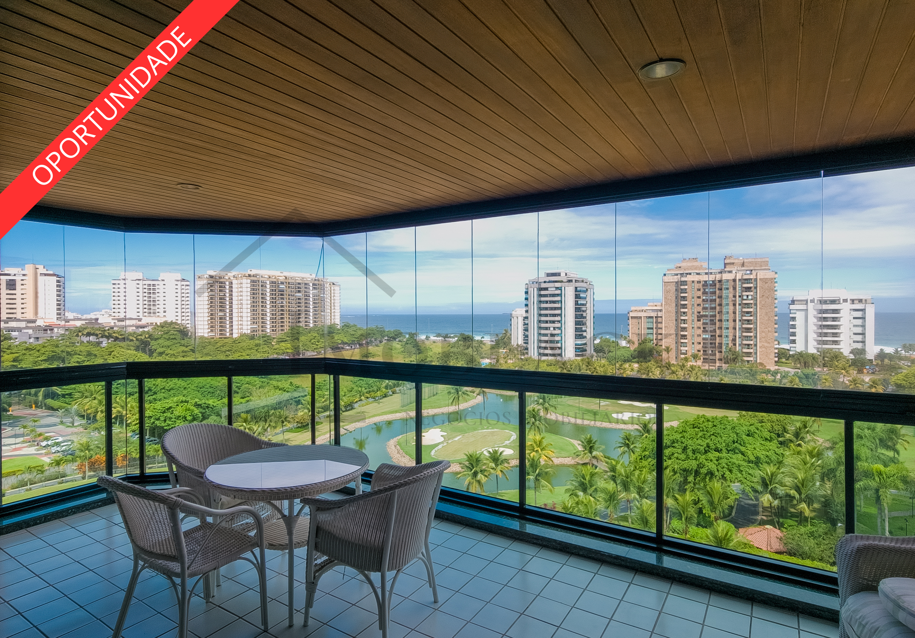 Foto 1 do imóvel à venda: Apartamento 210m² em Golden Green, Barra da Tijuca