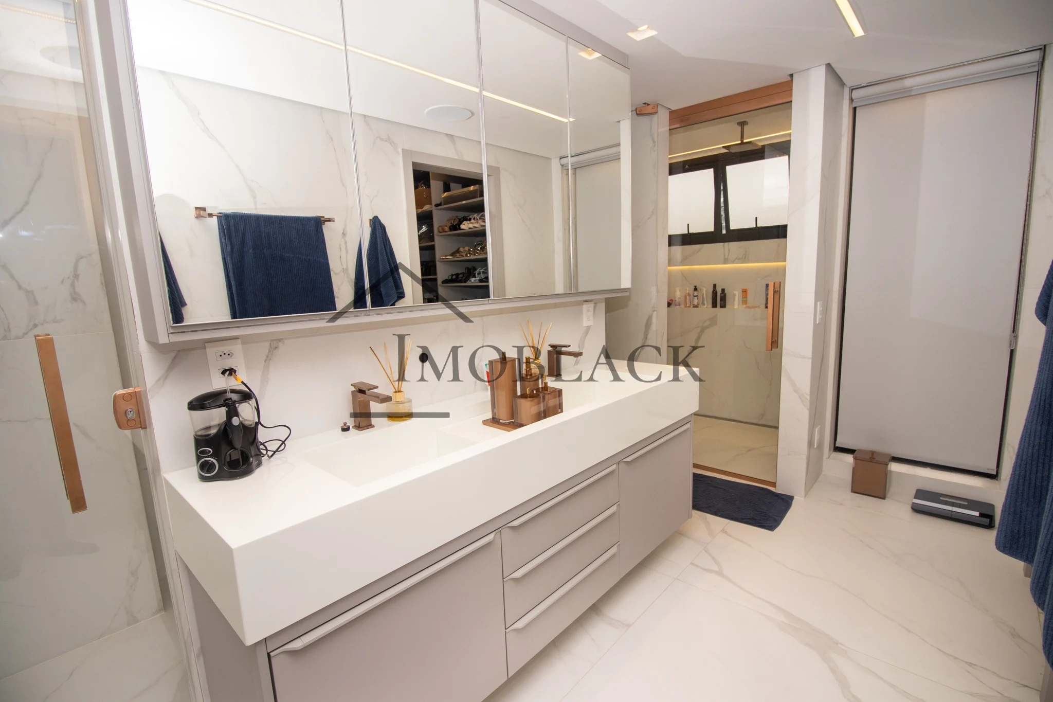 Foto 19 do imóvel à venda: Apartamento 300m² em Golden Green, Barra da Tijuca
