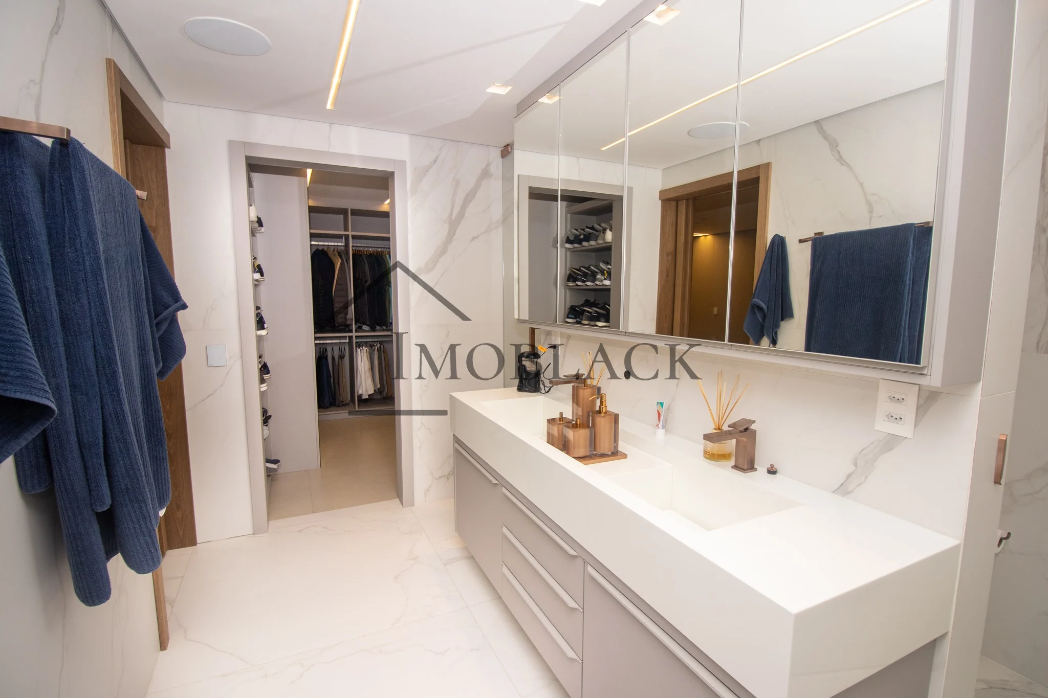 Foto 20 do imóvel à venda: Apartamento 300m² em Golden Green, Barra da Tijuca