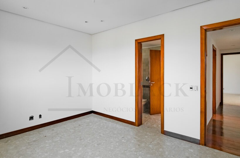 Foto 9 do imóvel à venda: Cobertura 440m² em Golden Green, Barra da Tijuca