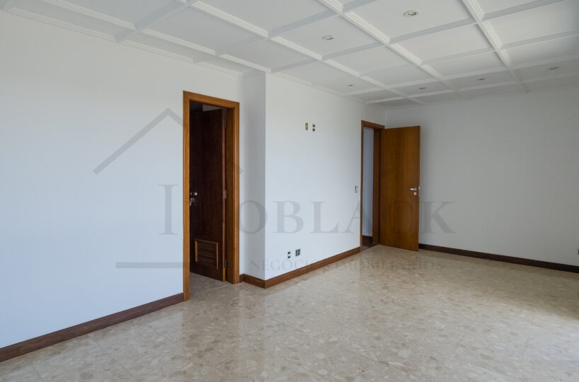 Foto 7 do imóvel à venda: Cobertura 440m² em Golden Green, Barra da Tijuca