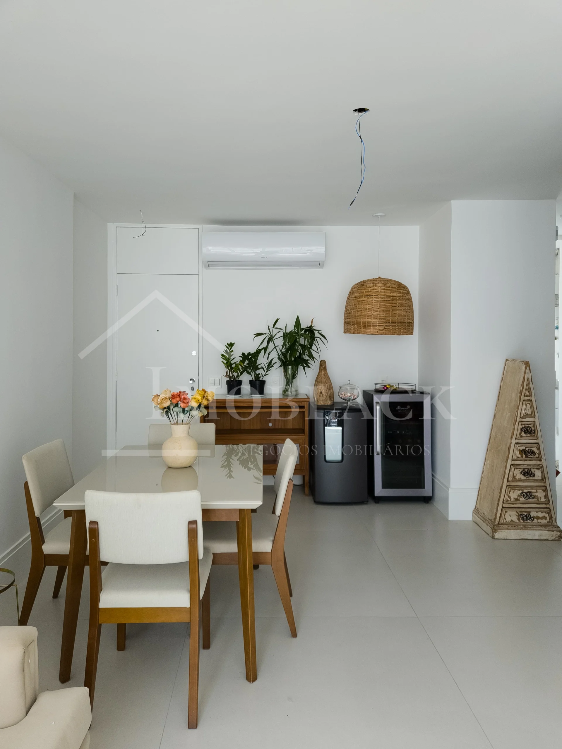 Foto 3 do imóvel à venda: Apartamento 112m² · Lagoa em Lagoa, Zona Sul