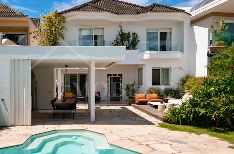 Foto 1 do imóvel à venda: Casa 400m² · Interlagos de Itaúna em Interlagos de Itaúna, Barra da Tijuca