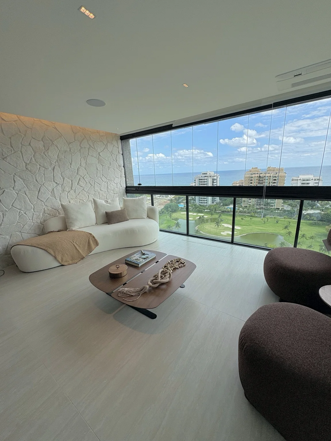 Foto 2 do imóvel à venda: Cobertura duplex 445 m² em Golden Green, Barra da Tijuca